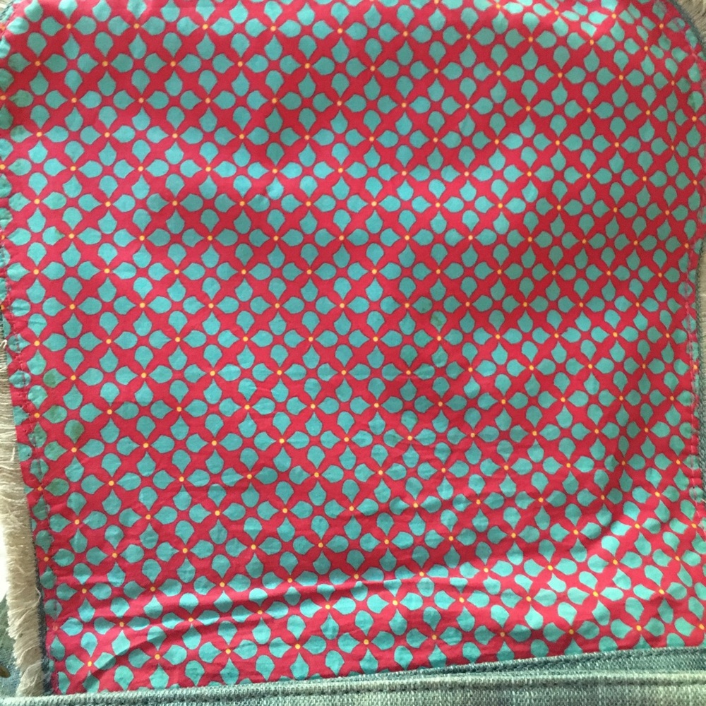 Steven by Steve Madden denim crossbody embroidered handbag. - Picture 5 of 6